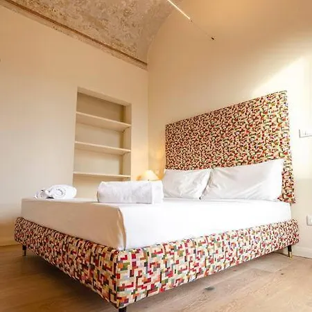 Casa Aldrovandi: Elegante E In Centro Storico דירה