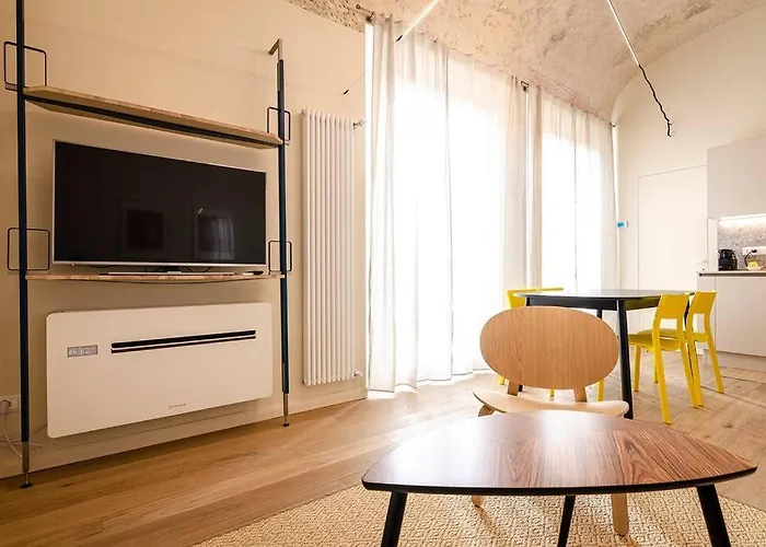 Casa Aldrovandi: Elegante E In Centro Storico Apartamento Bolonha