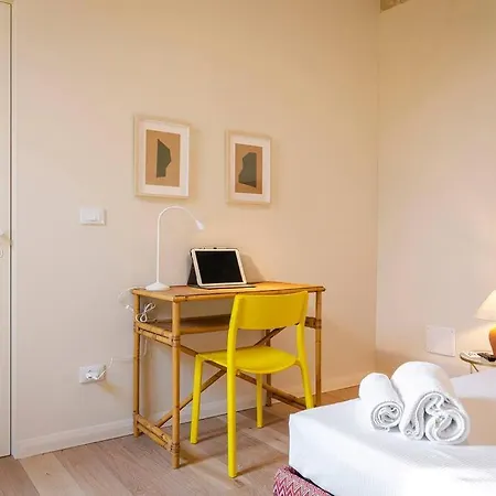 Apartament Casa Aldrovandi: Elegante E In Centro Storico